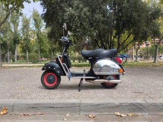 Vespa PX 200 E IRIS