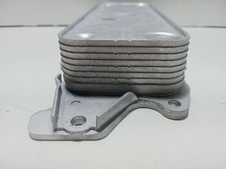 ENFRIADOR ACEITE MOTOR 6421800165