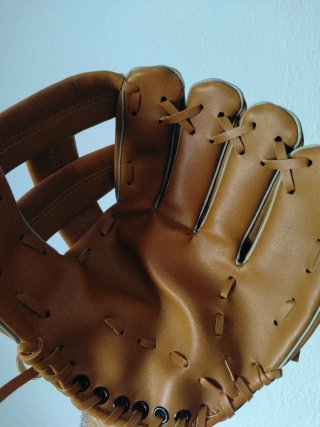 Guante Béisbol Retro Marrón y Blanco