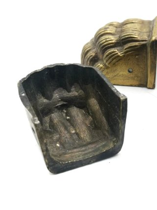 Patas en forma de garra de bronce para muebles