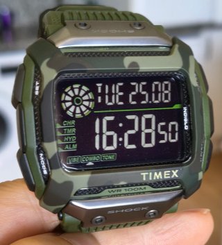 Timex Command Camuflaje Verde.