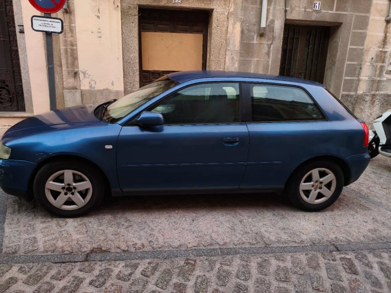 Audi A3 2002 - foto 1