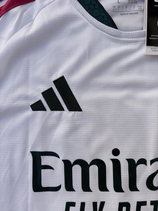 Camiseta Real Madrid de Mbappé Adidas Talla L