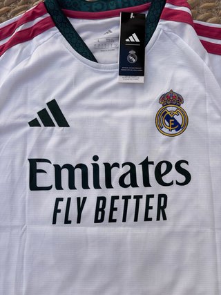 Camiseta Real Madrid de Mbappé Adidas Talla L