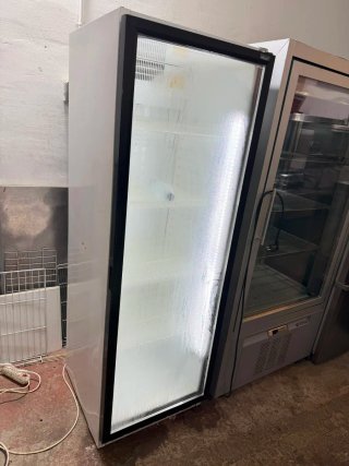 Nevera expositora cristal