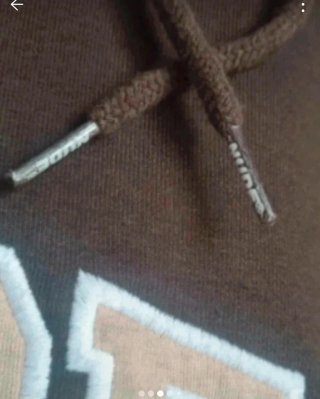 Sudadera Nude Project