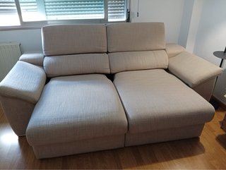 Sofá beige de tela