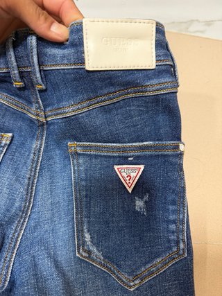 Pantalones Guess Skinny 1981  Vaqueros Nuevos