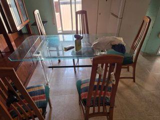 Mesa de comedor cristal y madera
