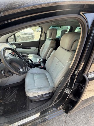 Despiece Peugeot 5008 (2010) 1.6 HDI 110 cv