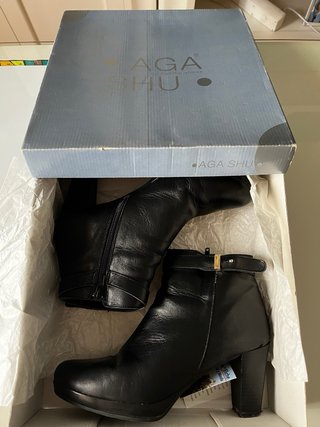 Botines de piel AGATA Talla 39 tacón