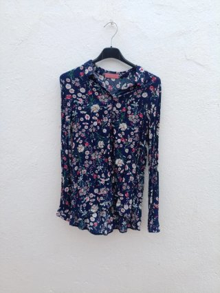 Blusa floral azul mujer