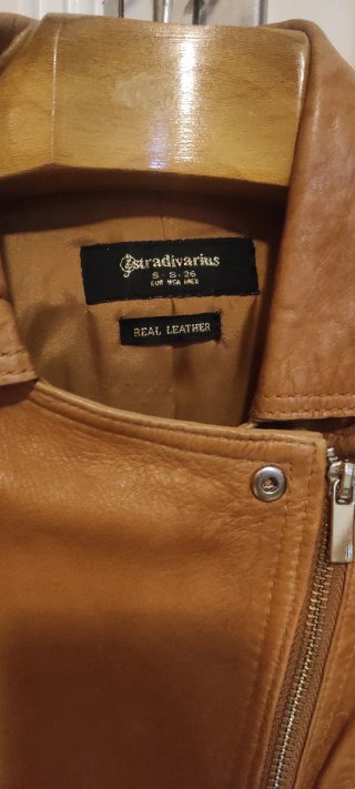 Chaqueta Stradivarius Camel Talla S
