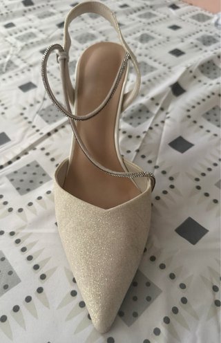 Zapatos de Novia Blancos y plateados