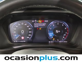 Volvo XC40 T2 Essential 95 kW (129 CV)