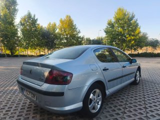 Peugeot 407 2004