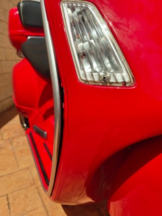 Vespa GTS 250 ie Roja