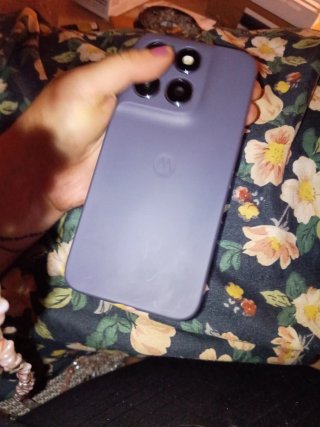 Dispongo de dos Motorolas moto g67