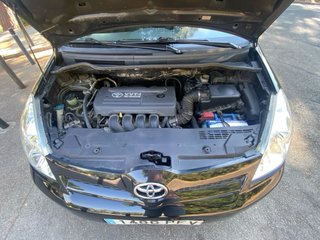 Toyota Verso 2006