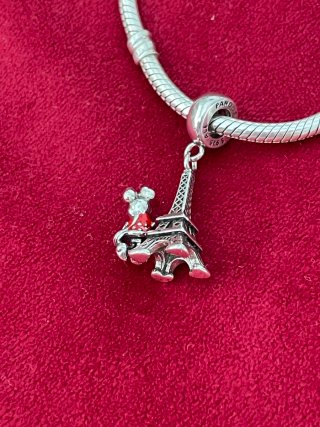 Charm Minnie Torre Eiffel