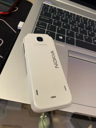 Nokia 5310 XpressMusic Viola/Bianco libere