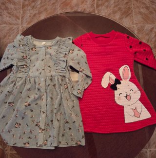 Lote 2 vestidos niña 4 años