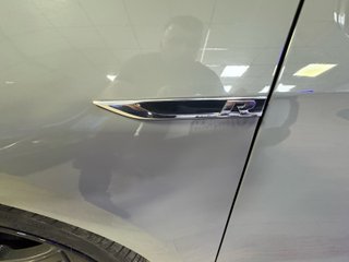 Volkswagen Golf R 2.0 TSI 300cv BMT 4Motion DSG
