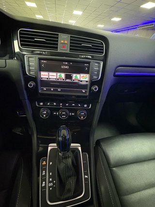 Volkswagen Golf R 2.0 TSI 300cv BMT 4Motion DSG