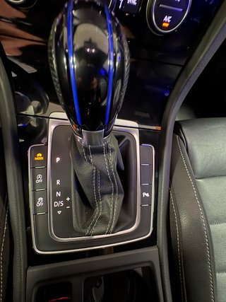 Volkswagen Golf R 2.0 TSI 300cv BMT 4Motion DSG