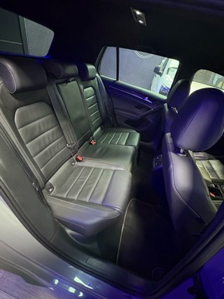 Volkswagen Golf R 2.0 TSI 300cv BMT 4Motion DSG