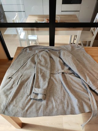 Abrigo Zara gris talla XL