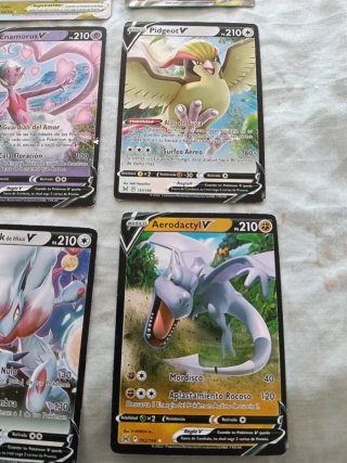 Lote cartas Pokémon Charizard y más