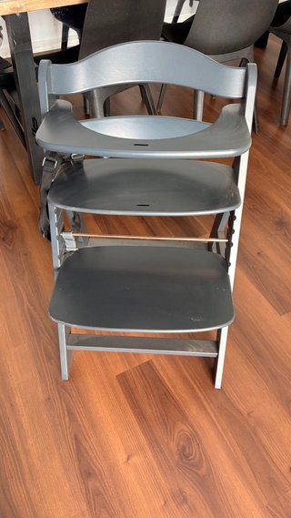 Trona evolutiva madera gris no se ha llegado usar