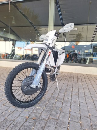 Husqvarna TE 300 PRO 2027