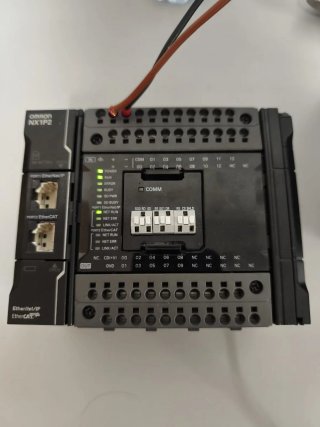 PLC Omron NX1P2-9024DT1