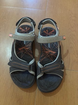 Sandalias Trekking Chiruca Talla 38 Beige/Marrón