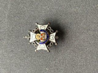Broche Orden San Raimundo Plata Blanco