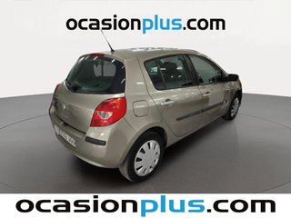 Renault Clio 1.5 dCi Emotion 63 kW (85 CV)