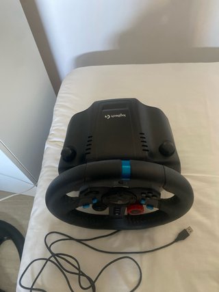 Pedales Logitech para PS5 y PC