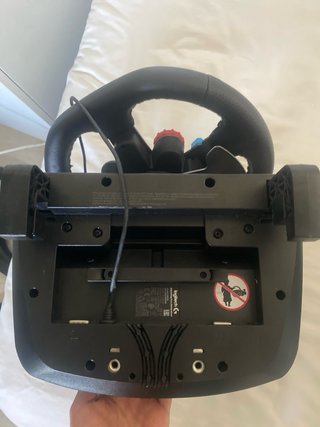 Pedales Logitech para PS5 y PC