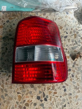 Piloto trasero izquierdo Caníbal