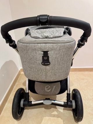 Jané Kawai completo + capazo + bolso