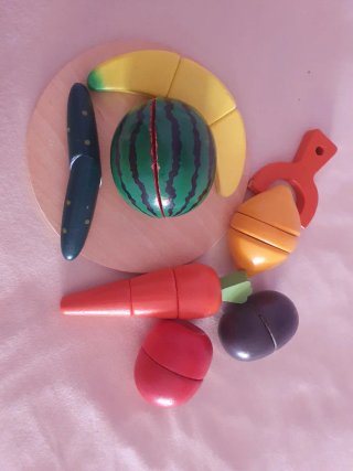 Juego de Frutas y Verduras de Madera
