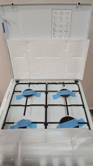 Cocina Corberó 4 fuegos + horno NUEVA