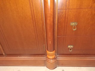 Aparador de madera maciza