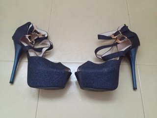 Sandalias de tacón plataforma azul oscuro glitter!