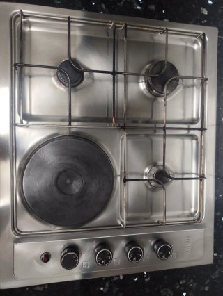Placa de cocina Zanussi 3 fuegos + 1 eléctrico