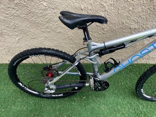 Bicicleta Ghost AMR Full suspension