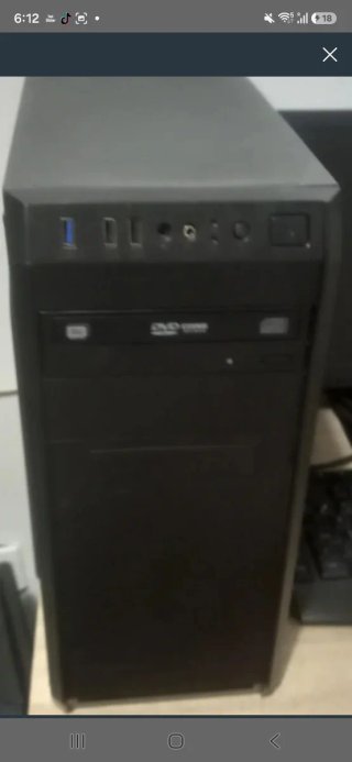 Torre PC Negra