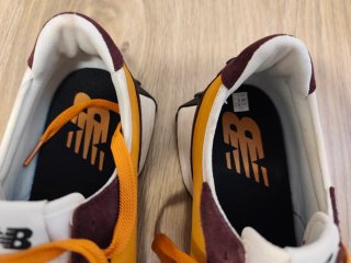 Zapatillas New Balance Hombre Burdeos/mostaza